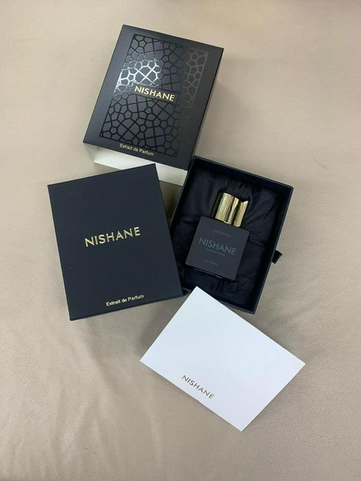 Perfumy 1543028