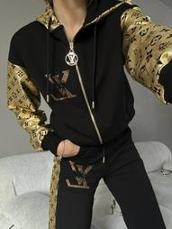 sport suits