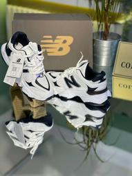 Sneakers Women's
