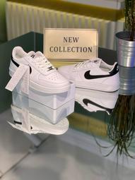 Sneakers Women's