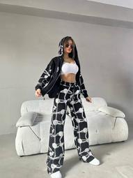 sport suits