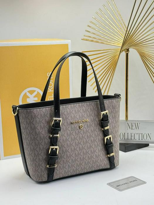 Michael Kors product 1557111