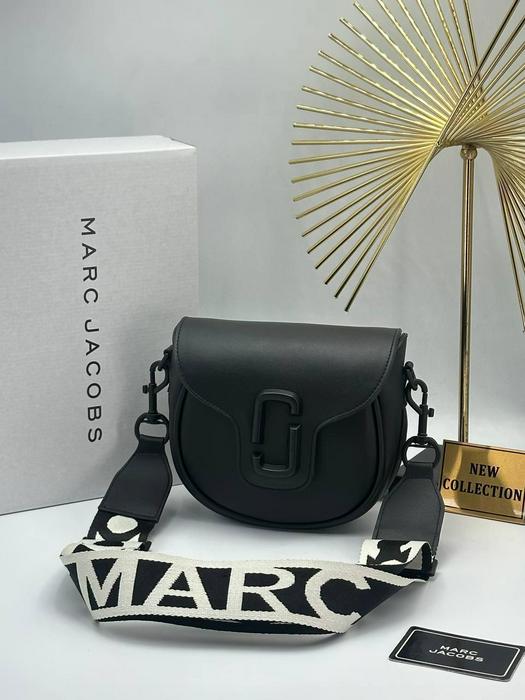 MARC JACOBS product 1557701