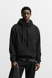 BASIC HOODIE