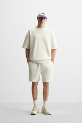 INTERLOCK TEXTURED SWEATSHIRT