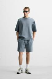 INTERLOCK TEXTURED BERMUDA SHORTS