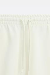 INTERLOCK TEXTURED BERMUDA SHORTS