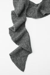 FRILLED KNIT SCARF