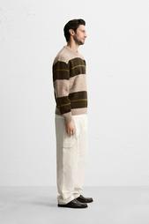 BOUCLÉ TEXTURED SWEATER