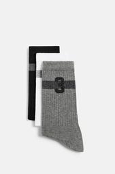 3-PACK OF PATCH SOCKS