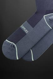 2-PACK OF SEAMLESS SOCKS