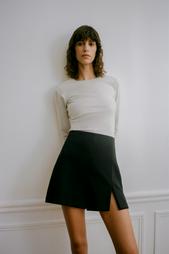 SKORT WITH SLIT AT THE HEM