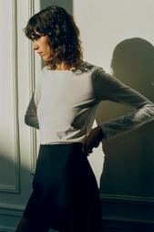 SKORT WITH SLIT AT THE HEM