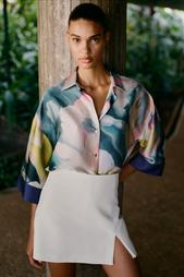 SKORT WITH SLIT AT THE HEM