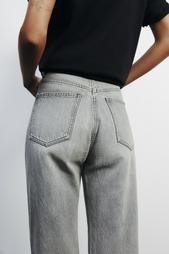 TRF MOM FIT HIGH-WAIST JEANS