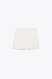 BERMUDA SHORTS WITH CUTWORK EMBROIDERY