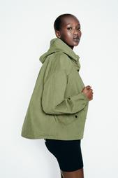 SHORT JACKET WITH HOOD