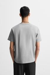 HEAVYWEIGHT LIMITED EDITION T-SHIRT