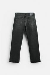 RELAXED STRAIGHT FIT JEANS