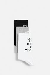 3-PACK OF SLOGAN SOCKS