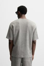 TEXTURED JACQUARD T-SHIRT