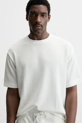 TEXTURED JACQUARD T-SHIRT