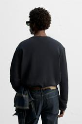 T-SHIRT IN CHECK TEXTURE