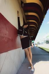 CONTRAST TRIM MINI SKIRT