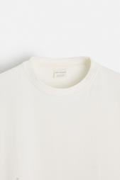 EXTRA HEAVYWEIGHT T-SHIRT
