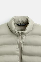 LIGHTWEIGHT PADDED JACKET