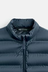 LIGHTWEIGHT PADDED JACKET