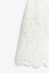 ZW COLLECTION EMBROIDERED SHORTS WITH DARTS