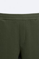 TEXTURED BERMUDA SHORTS