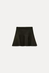 SHORT FLARED SKIRT