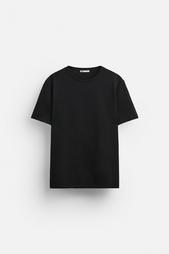 BASIC SLIM FIT T-SHIRT