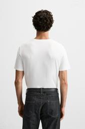 BASIC SLIM FIT T-SHIRT