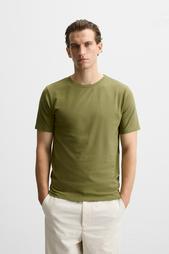 BASIC SLIM FIT T-SHIRT