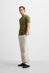 BASIC SLIM FIT T-SHIRT