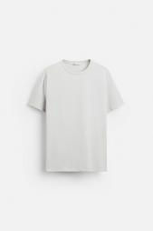 BASIC SLIM FIT T-SHIRT