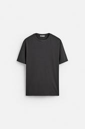 BASIC SLIM FIT T-SHIRT