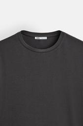 BASIC SLIM FIT T-SHIRT