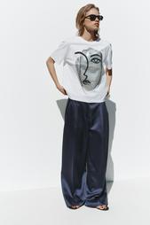 T-SHIRT WITH METALLIC GRAPHIC