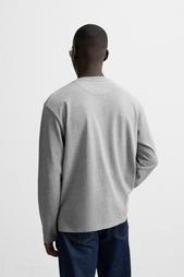 T-SHIRT WITH POCKET