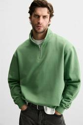 BASIC QUARTER ZIP SWEATSHIRT