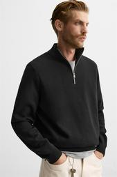 HIGH NECK QUARTER-ZIP SWEATER