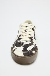 ANIMAL PRINT TRAINERS