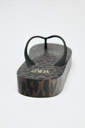 ANIMAL PRINT SANDALS